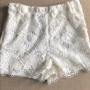 Beautiful white lace shorts